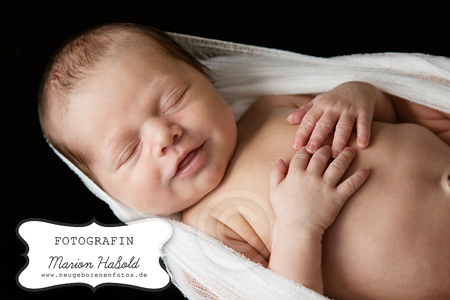 Marian, 6 Tage alt, Neugeborenenfotos im Raum Waiblingen