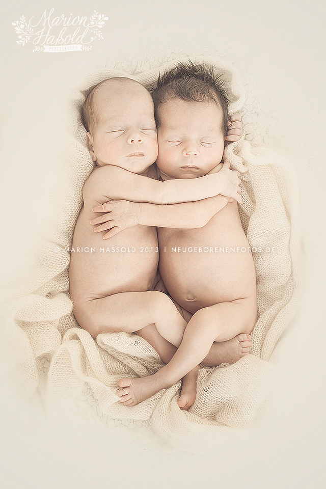 02-Babybauchfotos_und_Neugeborenenfotos_Esslingen
