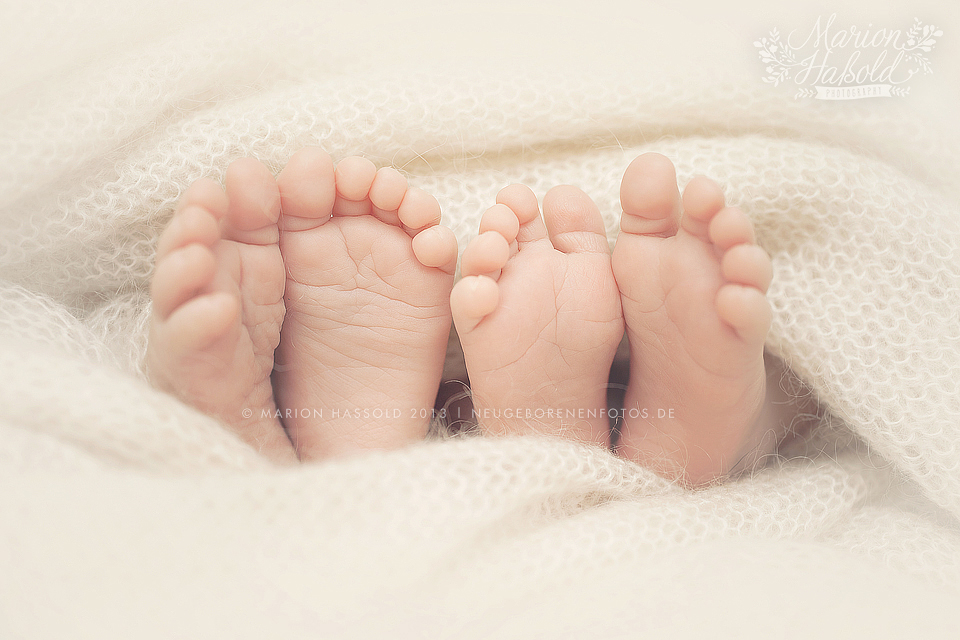 10-Babybauchfotos_und_Neugeborenenfotos_Esslingen