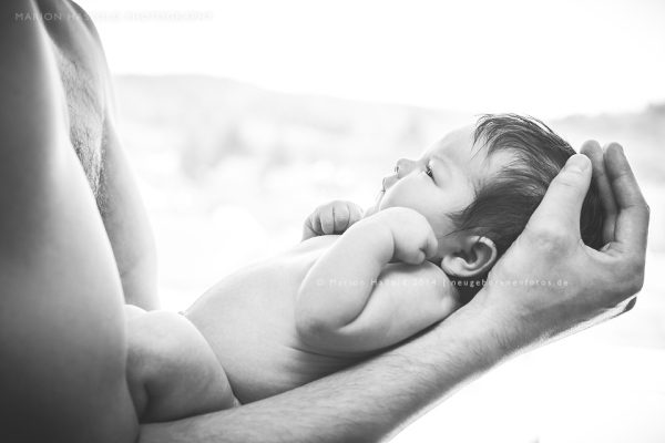 07-Antonia-Babybauchfotos_und_Neugeborenenfotos_Esslingen