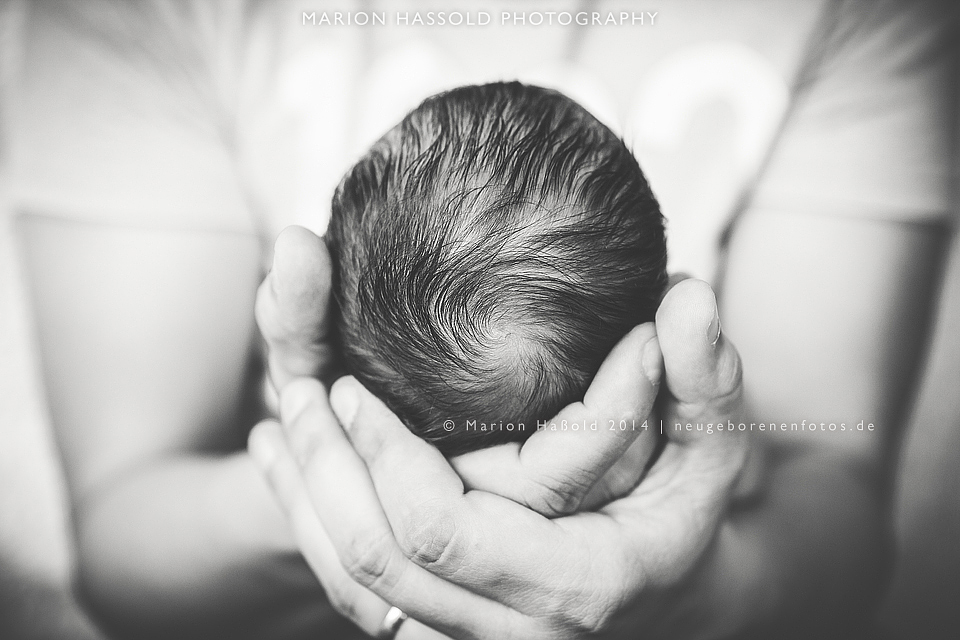 Neugeborenenfotografie-HarionHassold-9886-Retuschiert