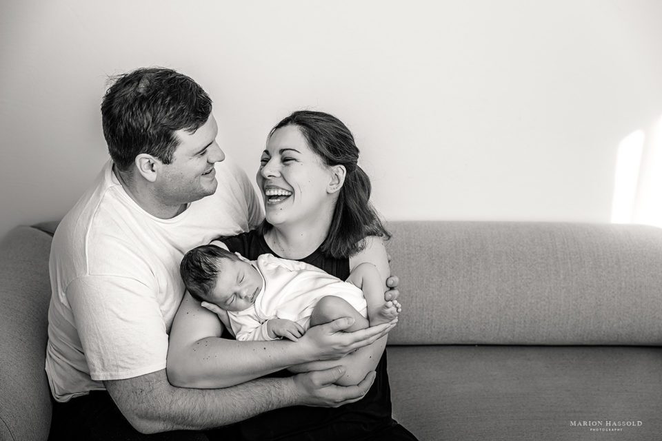 Was ziehe ich bloß an? – Leitfaden für Outfits beim Schwangerschafts- und Babyshooting 5 Neugeborenenfotos Esslingen 1500px MHassold 02