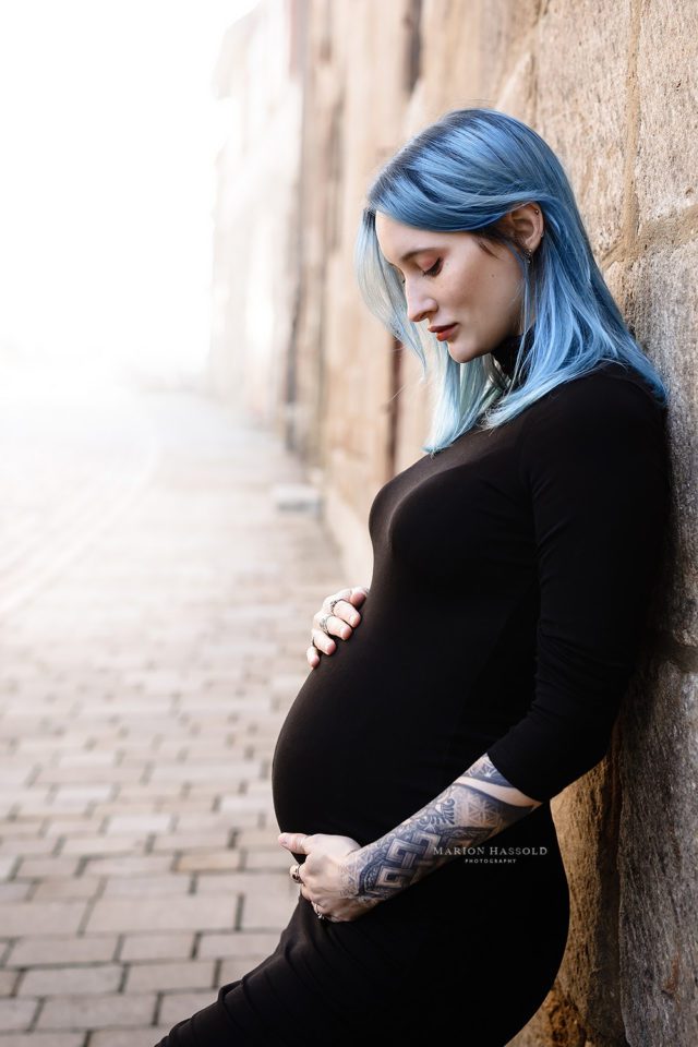 Altstadt Babybauch Fotoshooting in Esslingen 3 Esslingen Altstadt Schwangerschaftsfotos 8659 MHassold Photography