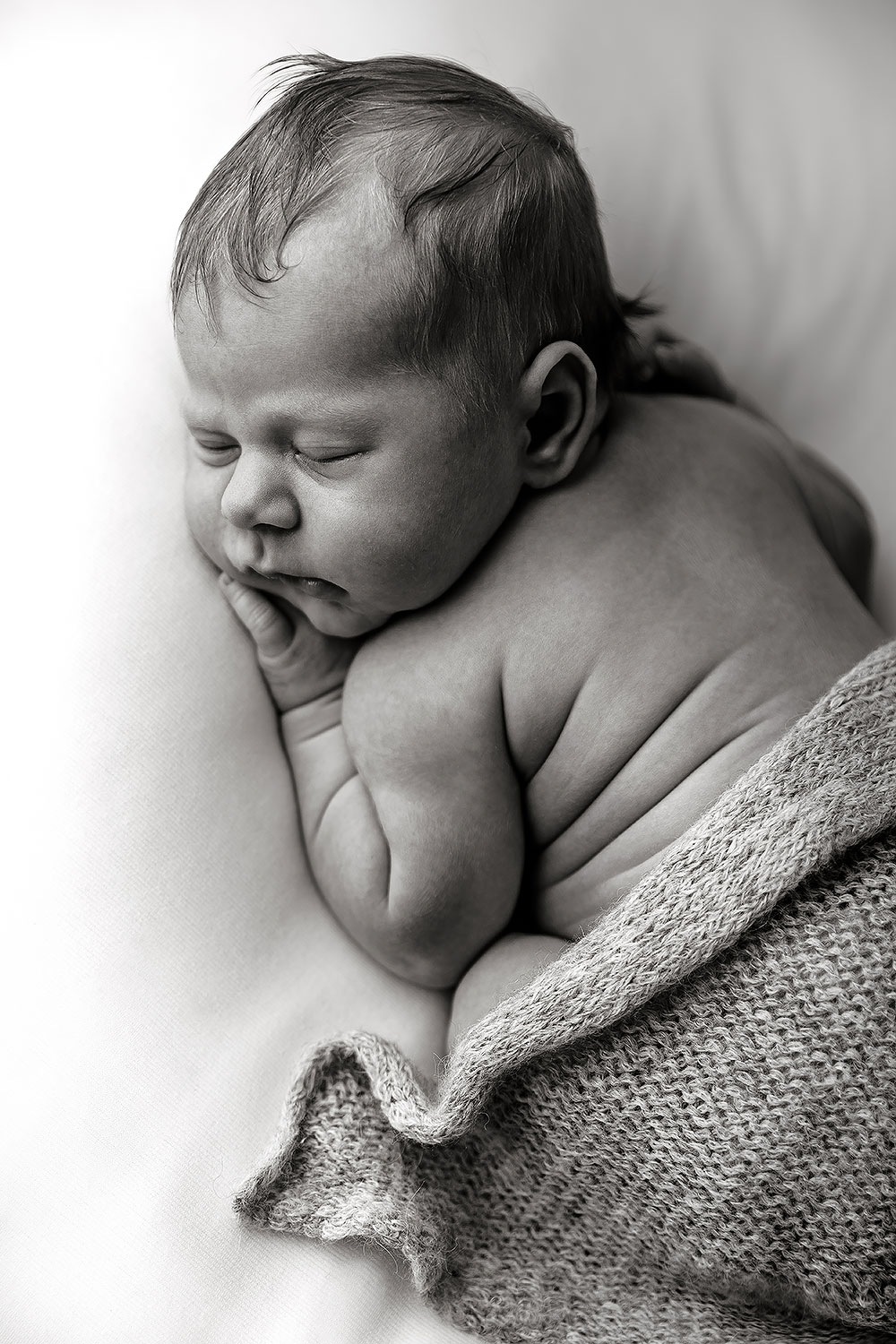 Bild für den Link zur Seite über das Fotoshooting Angebot Neugeborenenshootings